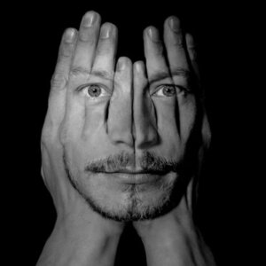 Especialista en Enfermedades Psic�ticas y Afectivas